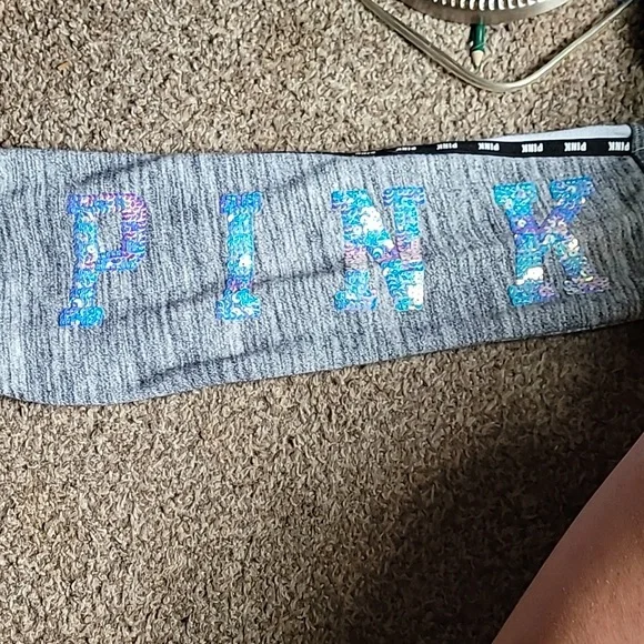 Victoria secrets sweatpants - Picture 2 of 4